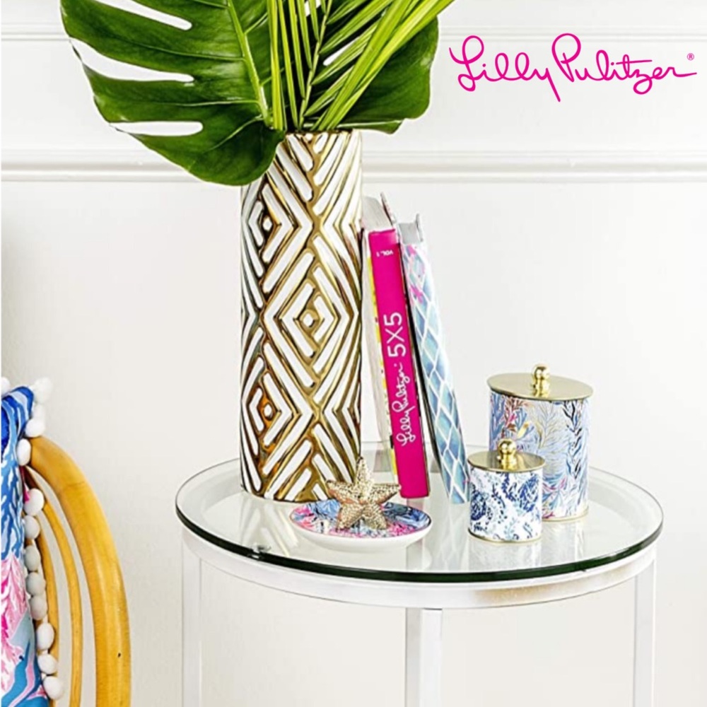 Lilly Pulitzer Starfish Kaleidoscope Coral Ring Holder